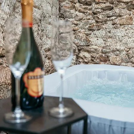 La Champenoise - Jacuzzi - Vignes *