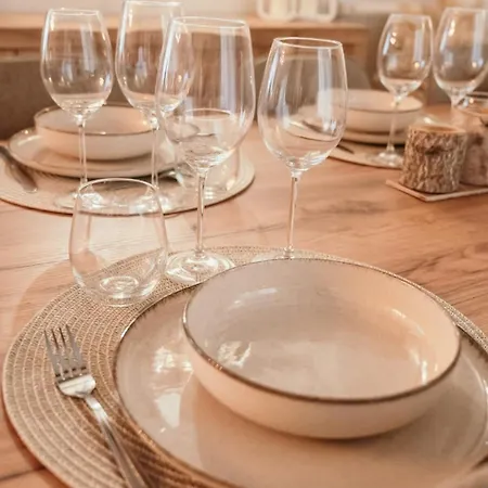 別荘 The Champenoise Jacuzzi - Vineyard *